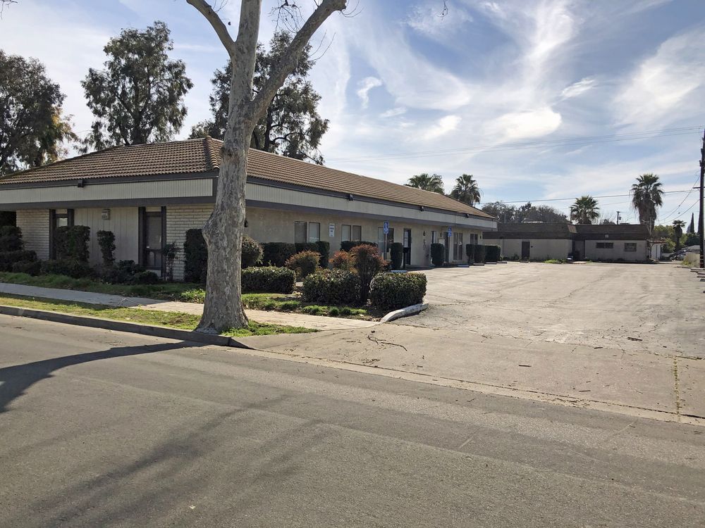 Fully Remodeled 3,570 SF Office Building - Can Be Divided: 367 N 1st St, Fresno, CA 93702